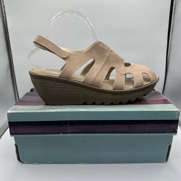 Skechers Shoes - Skechers Women’s 10 Tan Memory Foam Parallel Stylin Wedge Heel Slingbacks Suede